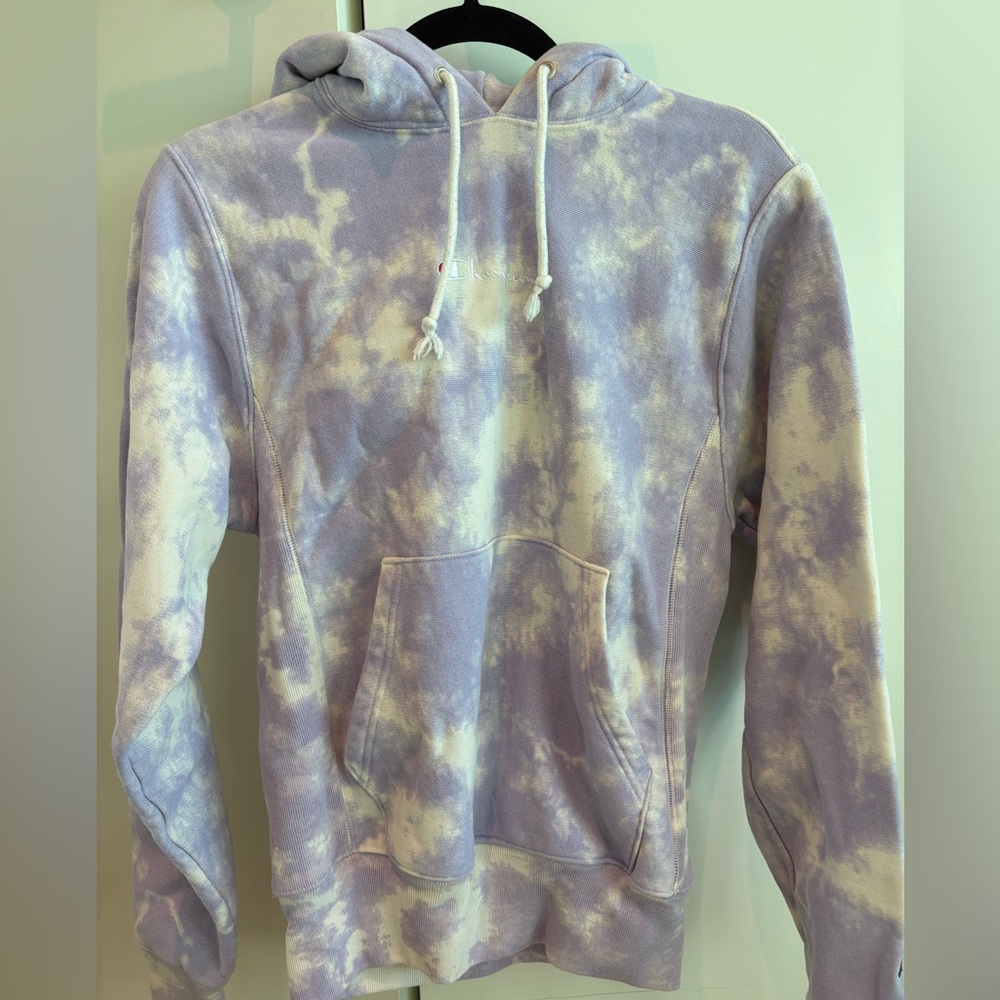 Champion Men's Lavender and Cream Tie-Dye Sweater